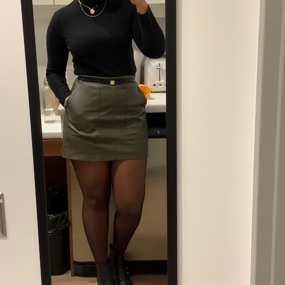 H&M Dresses & Skirts - Green Pleather Skirt